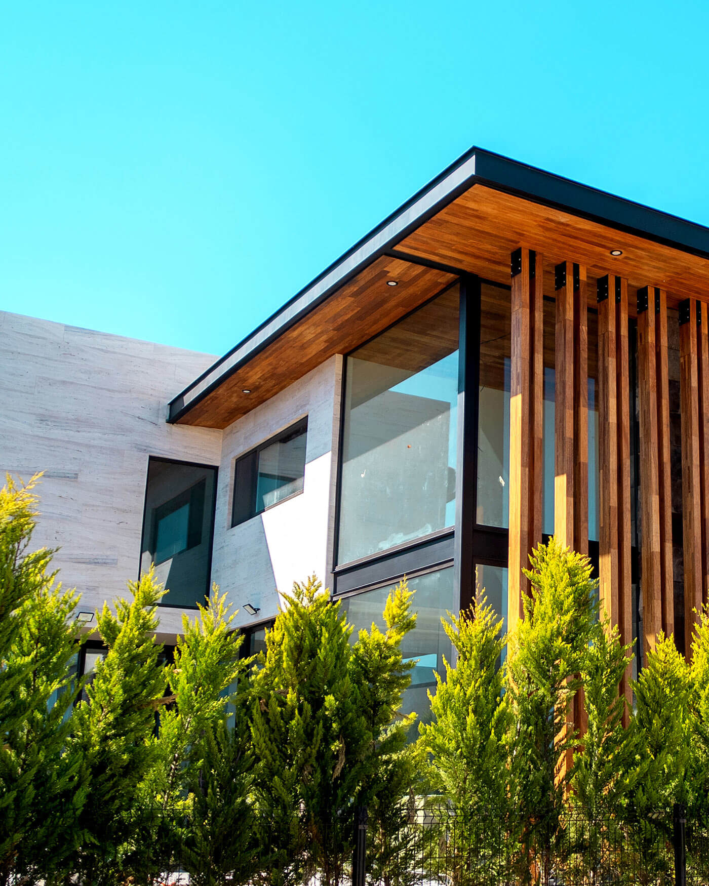 mcompany amenidades de luks townhouses